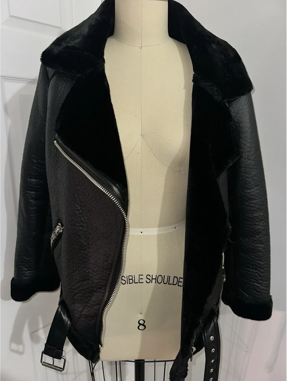 H&M Women's Black Faux Fur Motorcycle Jacket 8 NWT